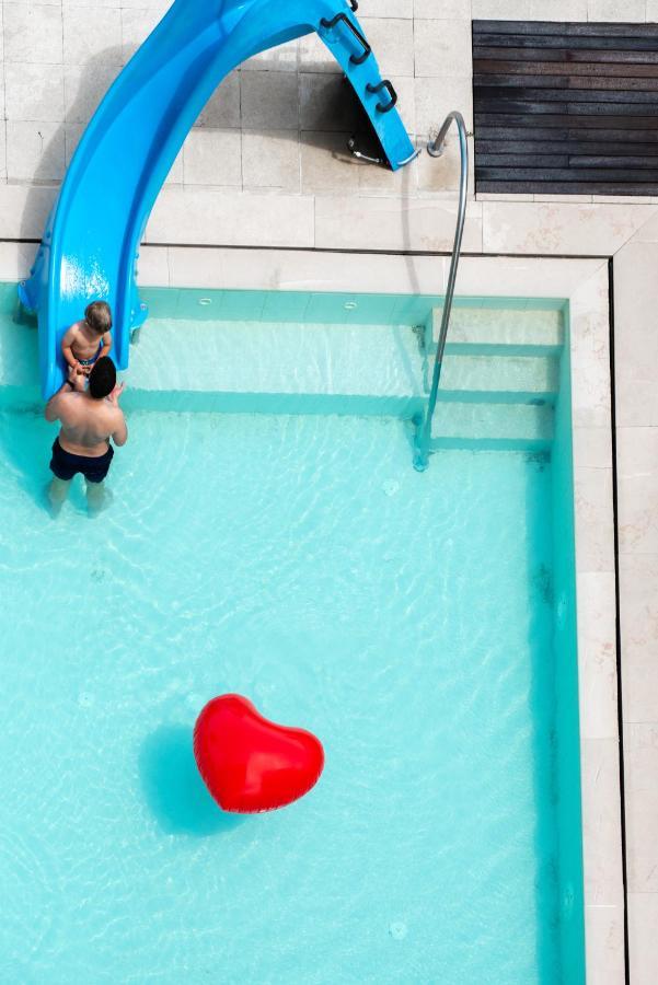 Hotel Fedora Riccione Exteriör bild