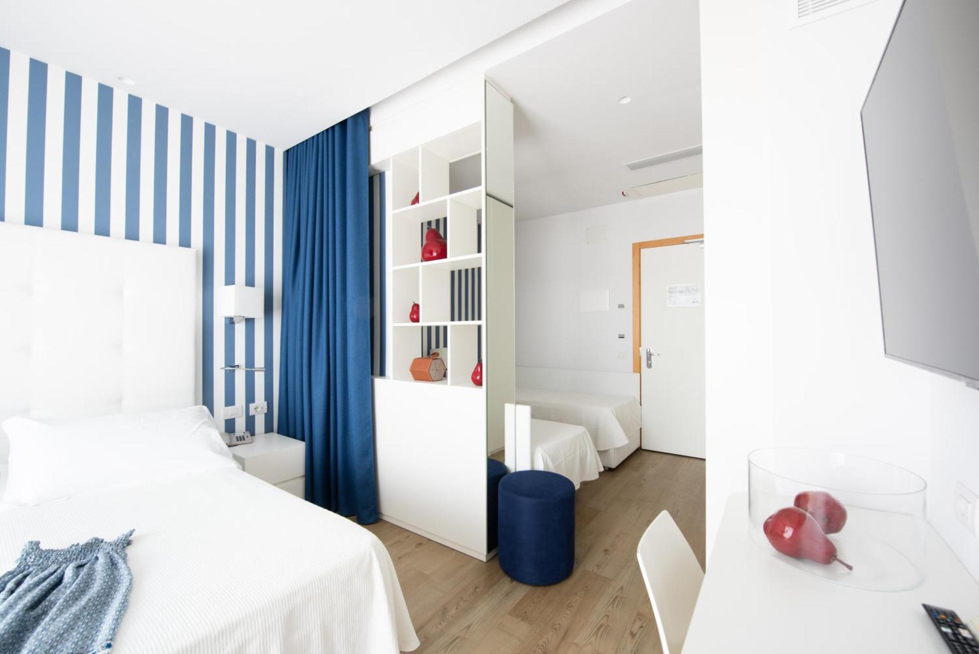 Hotel Fedora Riccione Exteriör bild