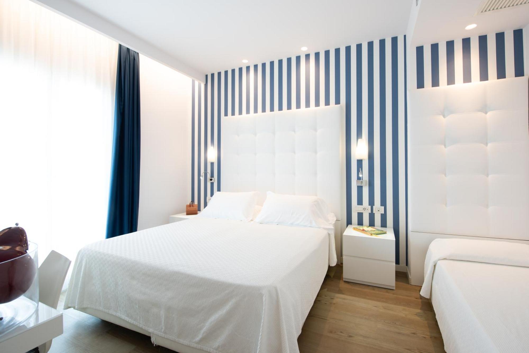 Hotel Fedora Riccione Exteriör bild
