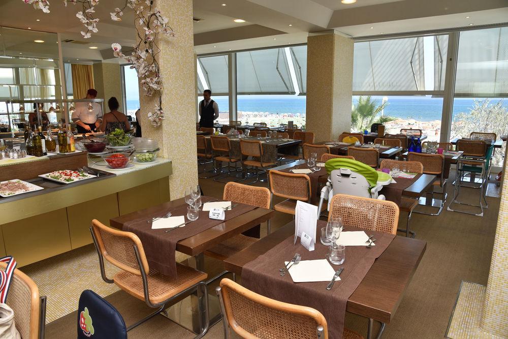 Hotel Fedora Riccione Exteriör bild